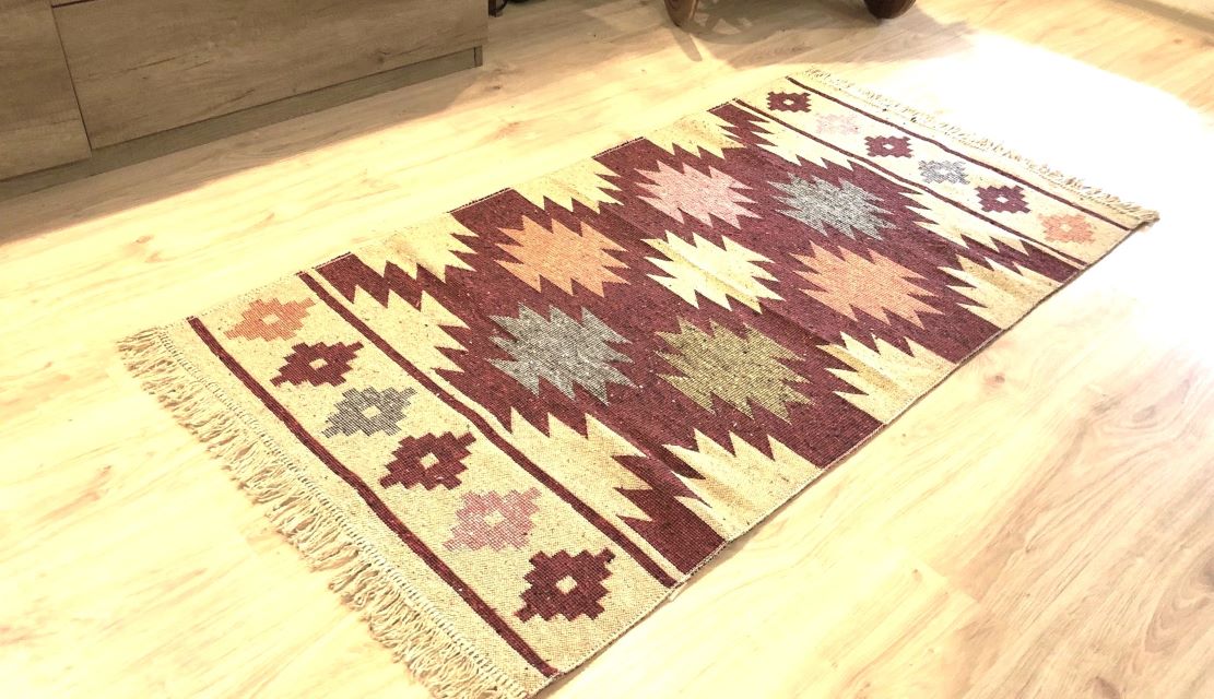 Covor Traditional Maro-Bej 80 x 125 CM