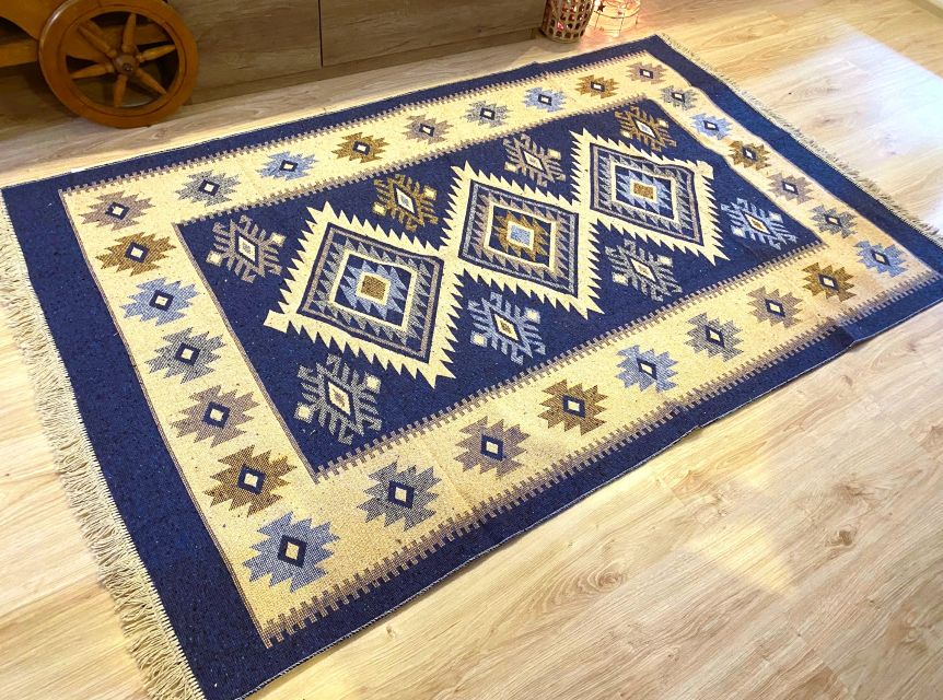 Covor Traditional Albastru 140 x 215 CM