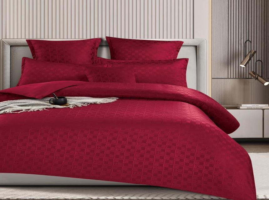 Lenjerie pat dublu, 6 piese,bordo, cu elastic, finet satinat, T4-15
