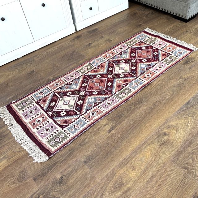 Covoras Traditional 2-Bej- Rosu 60 x 150 CM
